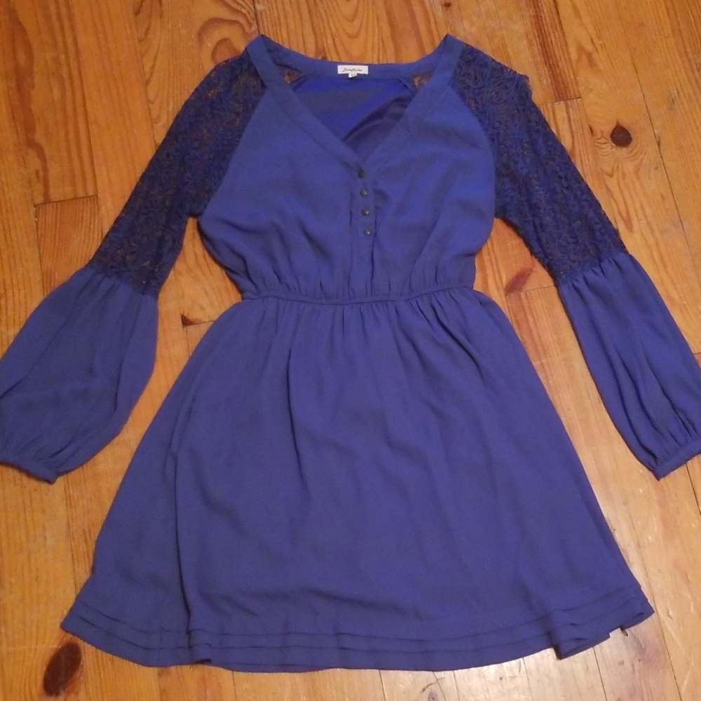 Lace Sleeve Dress